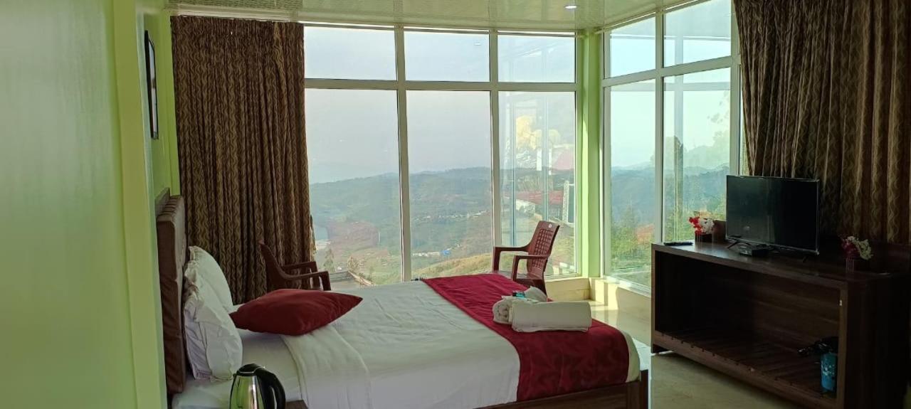 Blossom Spring Villa Уті Екстер'єр фото