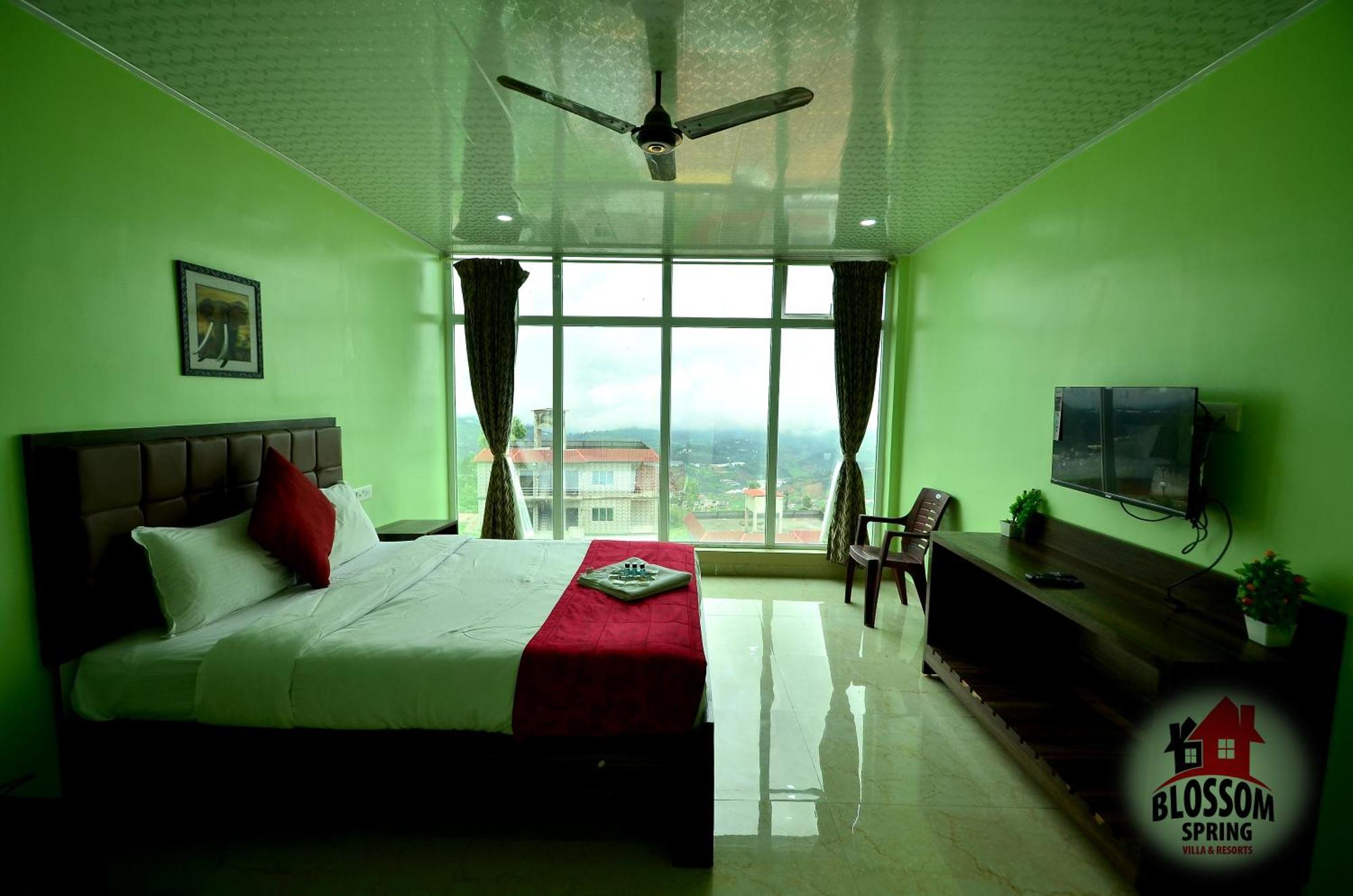 Blossom Spring Villa Уті Екстер'єр фото