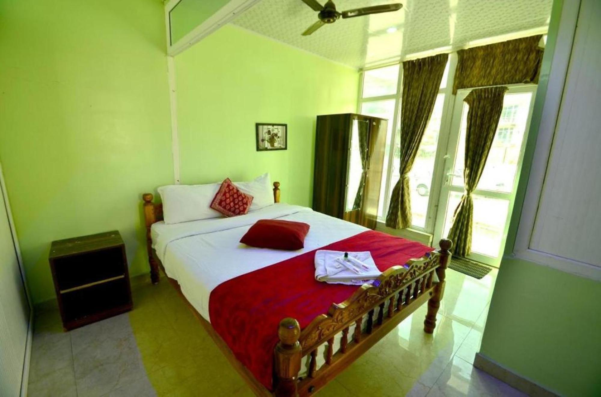 Blossom Spring Villa Уті Екстер'єр фото